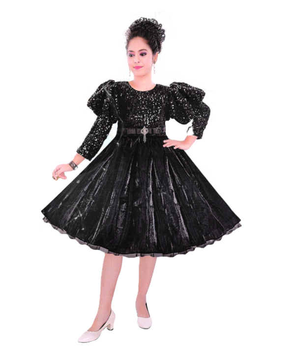 Frok in silk fabric (Party Wear),  Black Colour for Kids Girls.