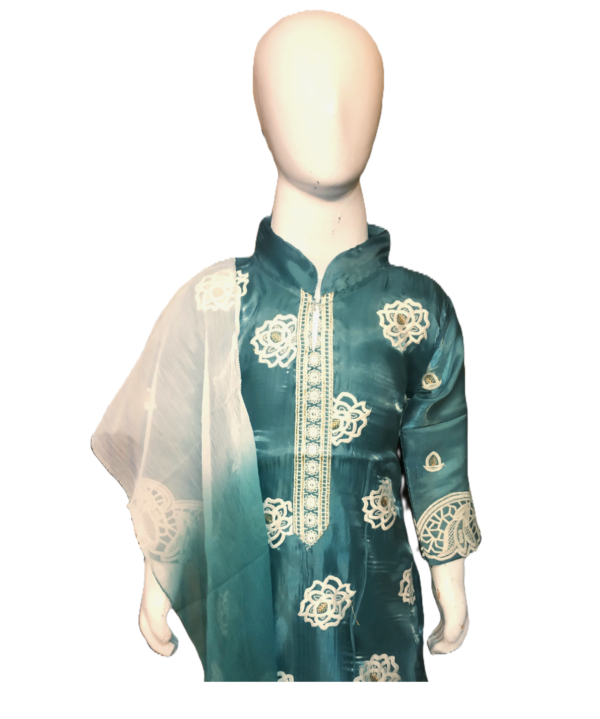 Jimmy Chu Suit Set For Kids Girls. Light Green Colour. - Image 2